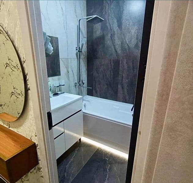 Chilonzor 9 kvartl 1 dom, 1/2 qilingan, mirzo ulugbek metro,