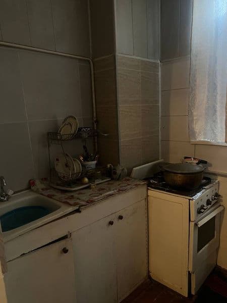 Одна комнатная переделенная на две комнаты <br />
Установлен — фото 5