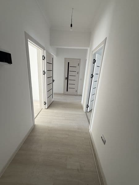 Сергели Бобир махалла мошина бозор оркасида ойилага риелтир  — фото 3