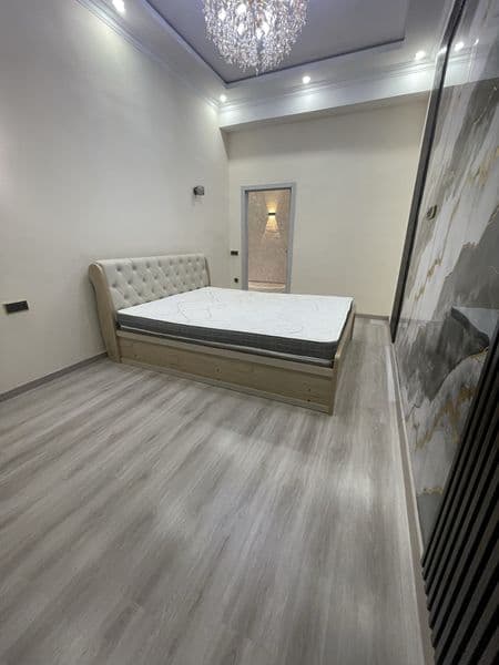 Квартиру сдаются на долгосрочные срок для семью приличным лю