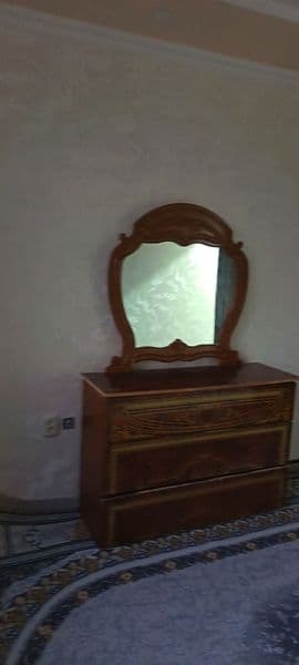 Chilonzor 20 kvartal 2 xonali uy ijaraga beriladi.. Yangi re