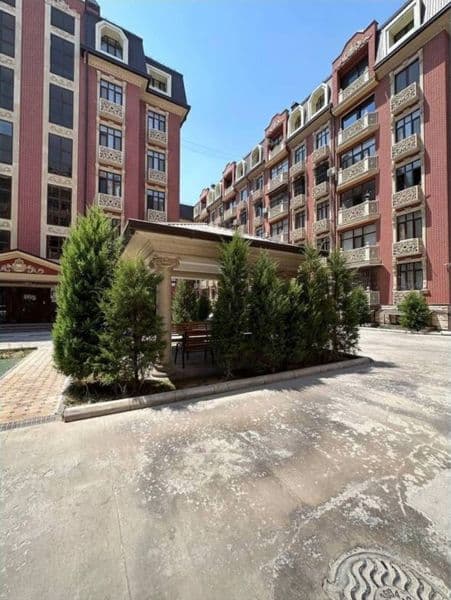 Сдаётся Центре Квартиры <br />
"Дархан " <br />
2 комнатная 