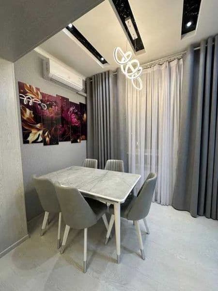 Район: Юнусабадский<br />
Адрес: Бадамзар<br />
<br />
Комна — фото 3