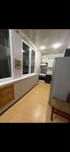 Аренда квартиры. 2 комнатная переделаная в 3. Возле ярмарки.