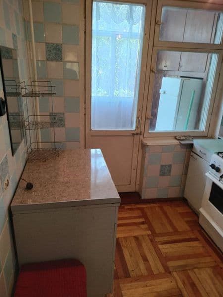 Квартира 3 комн. Чистая аккуратная с техникой с обстановкой  — фото 5