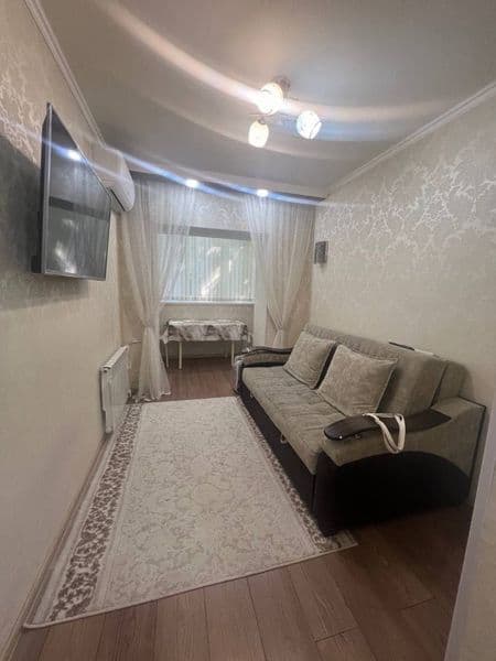 Аренда квартиры Чиланзар 5.  2/3/4 <br />
цена 500$<br />
Му