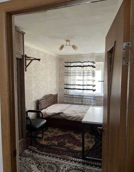 Квартира расположена в Чиланзарском районе 4 квратал, недале — фото 4