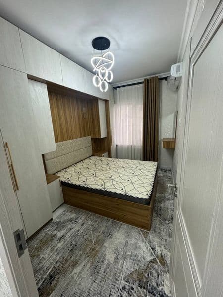 Местоположение: Яаккасрой Район <br />
Массив Кушбеги 2хона 