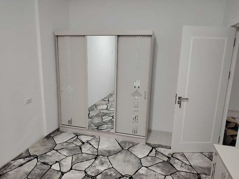 КВАРТИРА НОВАЯ ВСЁ НОВОЕ РАНЕЕ НЕ СДАВАЛАСЬ!<br />
- Район:  — фото 3