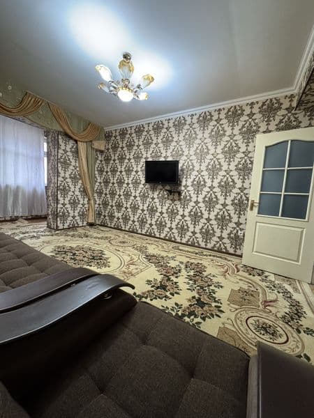 Срочно сдаётся Яккасарайский район <br />
Глинка 2х комнатна