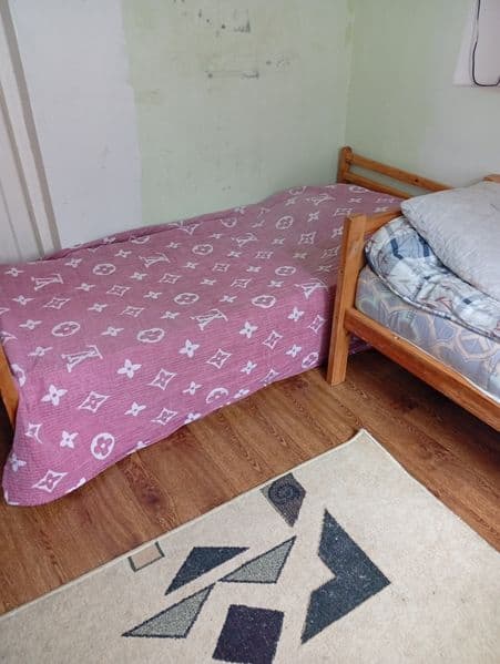 Сдам комнату будут жить три человека кухня санузел горячая в — фото 3