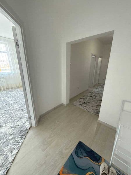 Только молодым семьям без детей. Без животных