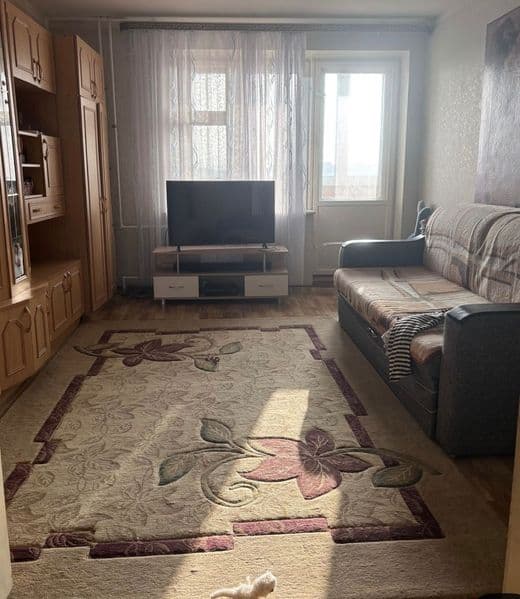 Сдается в аренду двухкомнатная квартира, квадратура 65 кв м,