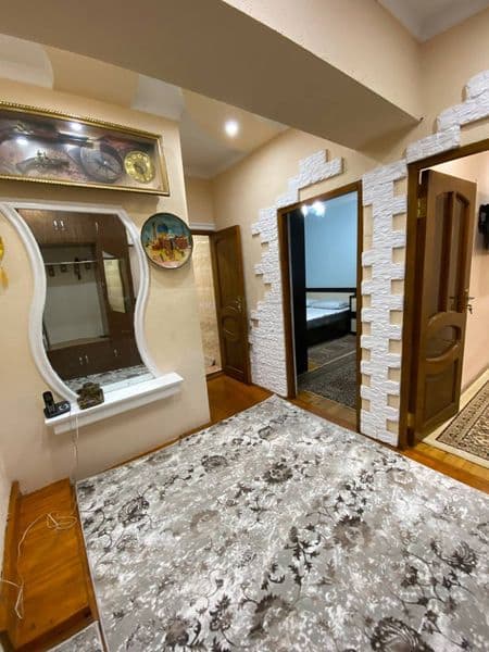 Kavartira 5 honali 1 etaj oldida kichkina hovlisi bor: tapch — фото 5