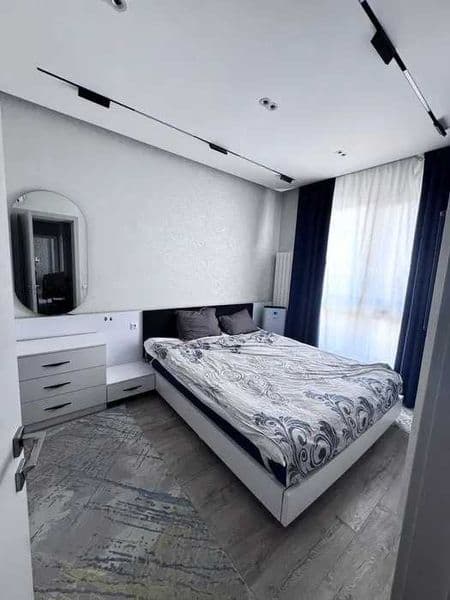 Манзил : Олмазор тумани, Олмазор сити <br />
<br />
- хона 3