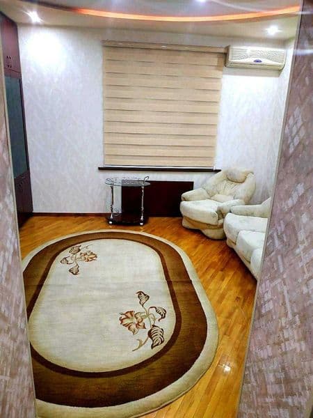•Комнат: 3<br />
•Этаж: 1<br />
•Этажность: 5<br />
•Площадь — фото 3