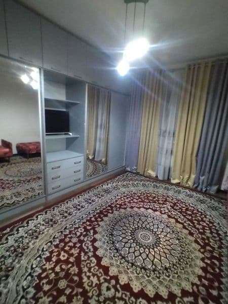 Янги хает 8 худуд Маклер хизмати йук Узимни квартирам  Тарти