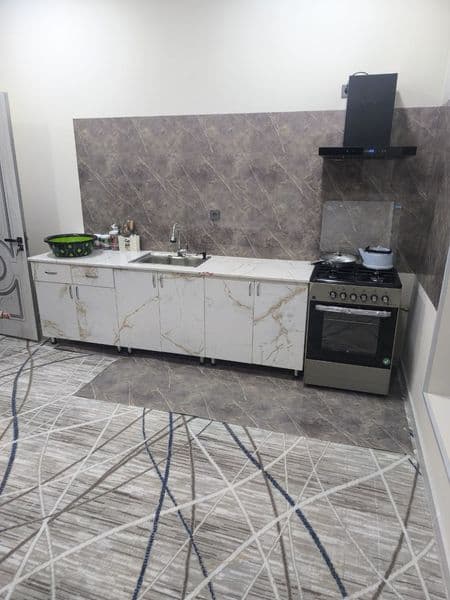 Chilonzor metroga yaqin<br />
Oila yoki studentlarga<br />
H