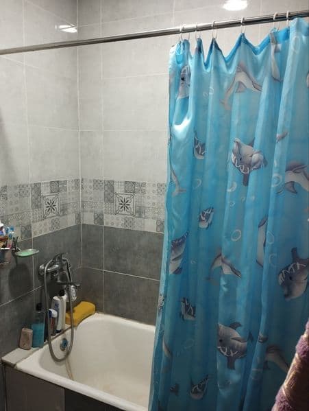 2 xonalik kvartira aloxida xonalari<br />
Uyda bor:<br />
Ga — фото 4