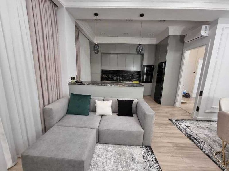 Уникальное предложение аренды в самом центре города<br />
<b — фото 5