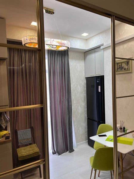 3 комнатную квартиру на 7 этаже,<br />
В квартире есть все н — фото 4