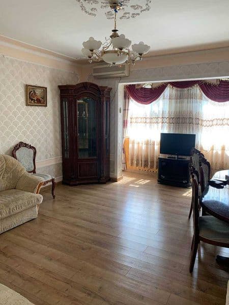 Срочно сдается 3 ком кв в аренду на 5 этаже 9этажного дома н