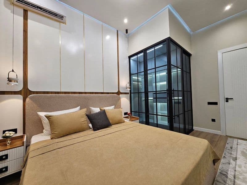 Новостройка !!!<br />
Люкс квартира <br />
2/1/9<br />
<br /