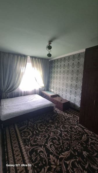 Mirzo Ulug‘bek tumani Eco bozor oldida 3 xonali kvartira bor