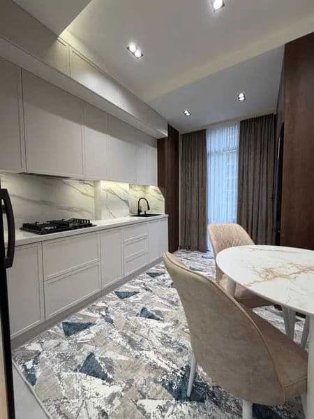 Новостройка <br />
<br />
Площадь: кирпич 130 м2<br />
Состо — фото 5