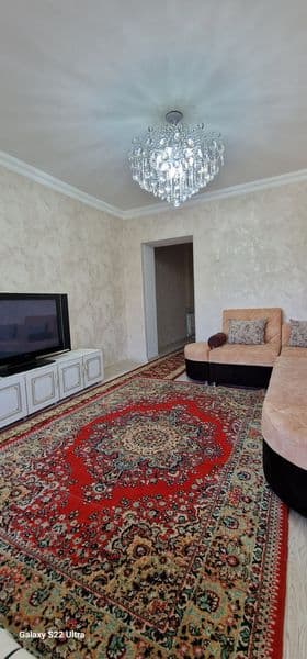 Сдаётся своя квартира, однокомнатная в 3 этаже. Квартира нах