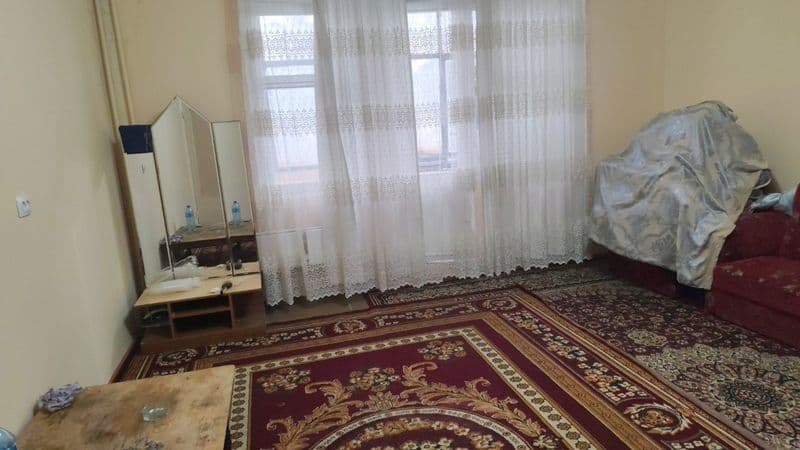 Vodnikda 3ta bolaga bir hona beriladi <br />
900. Mingdan ka