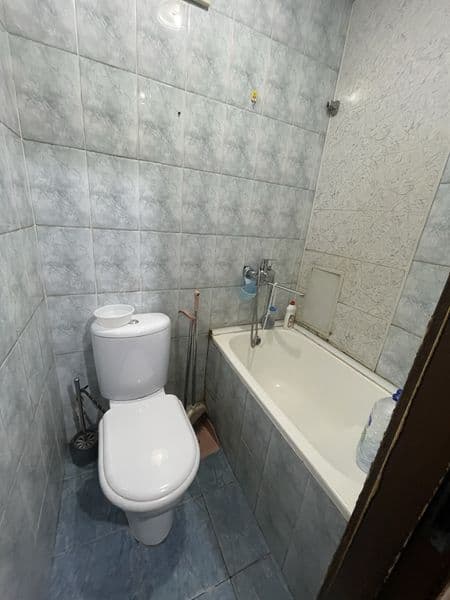 Аренда Квартира 1-х комнат<br />
Ремонт хороший<br />
Находи — фото 4