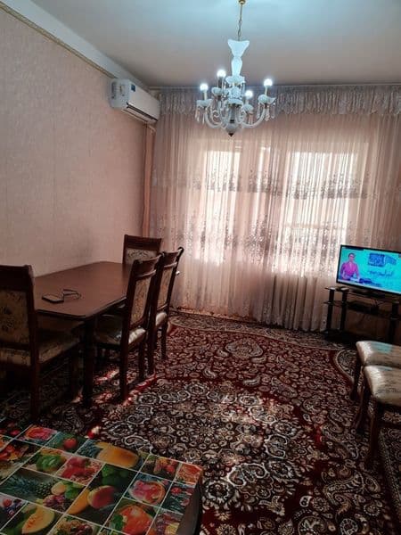 Сдается квартира на долгий срок , двухкомнатная, чистая в хо