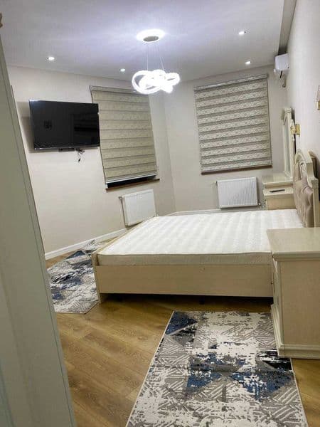 Сдается квартира с авторским ремонтом<br />
<br />
• Район: 