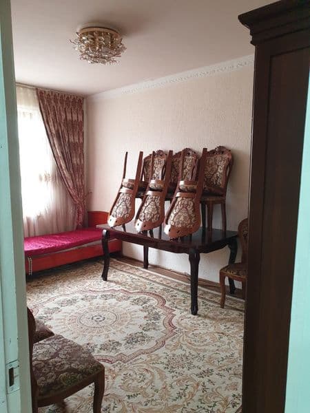 srochna 1 kishi 900 ming kelishamiz yaxshi akuratni turadigo