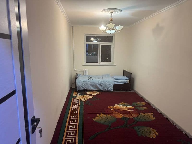 Atrof tinch qoʻshnilar yaxshi maktab yaqin 2xona 2etaj oilag