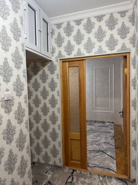 1 ком. кв. сделанная в 2, вторичка на 2-этаже 4ёх этажного д — фото 2