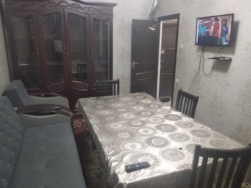 Рядом имеется:Университет Аль-Фараганус,детский сад,магазин, — фото 2