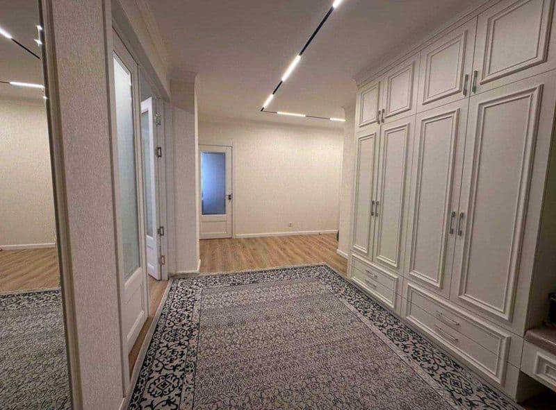 • ЖК: Yangi Darhon<br />
• Комнат: 3<br />
• Этаж: 3<br />
• — фото 3