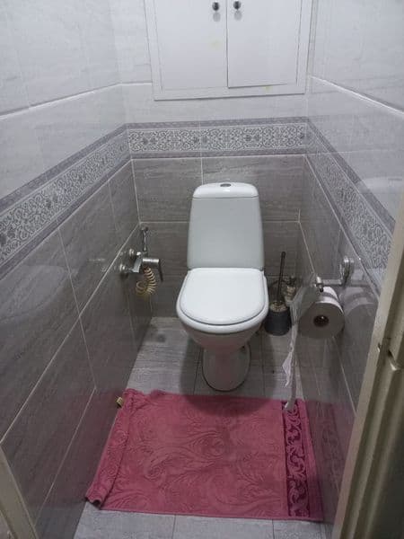 3-xonali uy<br />
Jami 5-kishi turiladi<br />
1ta xona boʻsh