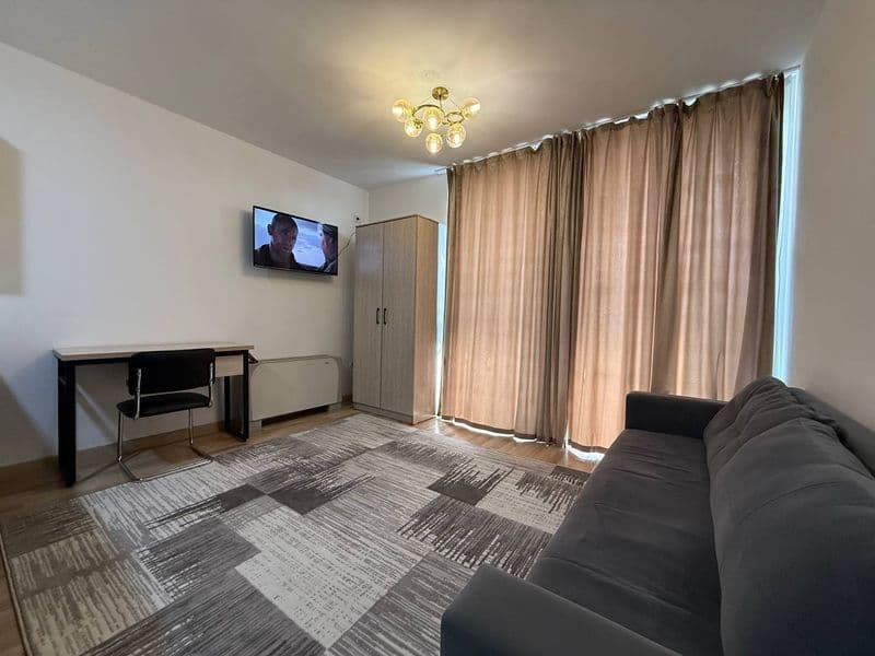 Аренда <br />
1 комнатная студия<br />
Махтумкули<br />
ЖК Б