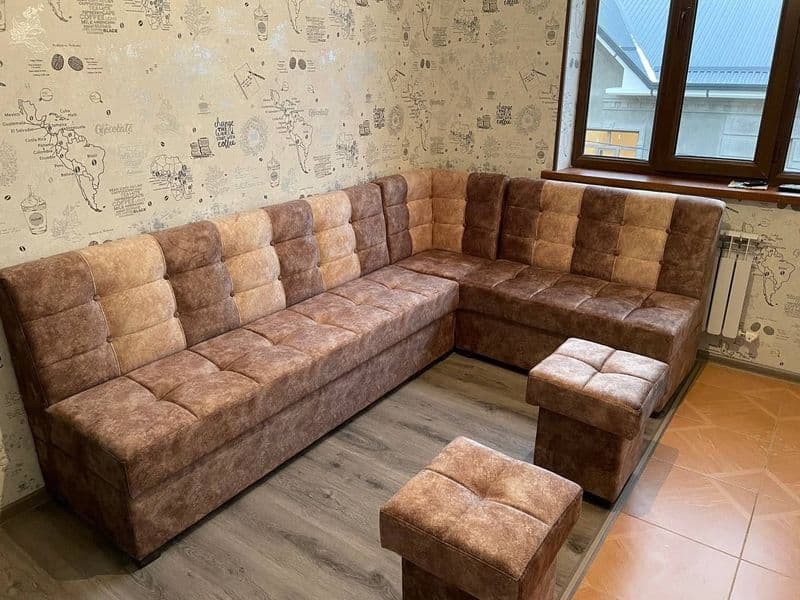 Сдается 2 комнатная квартира. Простроные комнаты, хороший ре