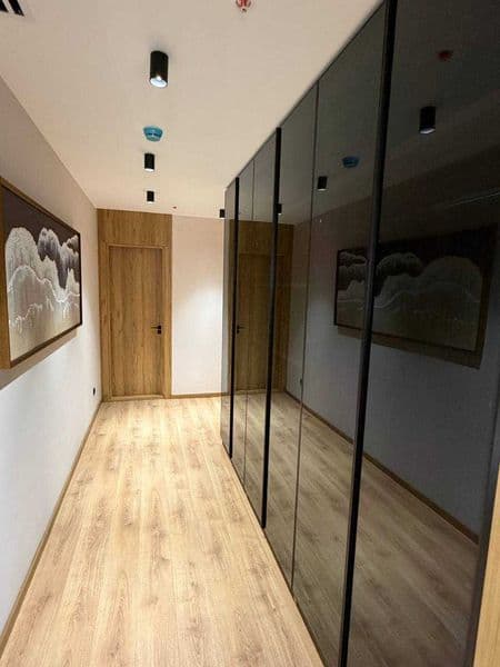 Сдаётся квартира <br />
3х комнатная с ремонтом мебелью и те — фото 4