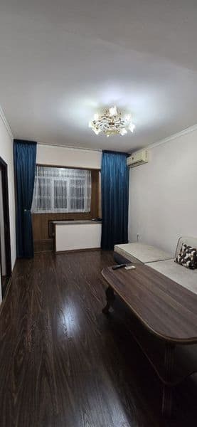 Юнус Абад 11 квартал 1*2/2/4 с ремонтом <br />
В квартире ес