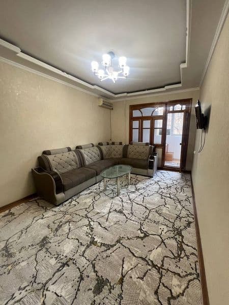 Спокойно аренда берилади 19 кв 2 хона 3 килинган <br />
Спал