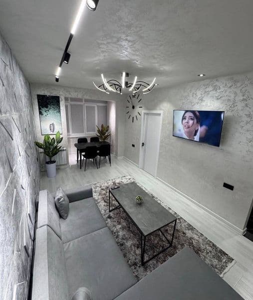 Сдаётся отличная квартира в центре города. Со всеми удобства