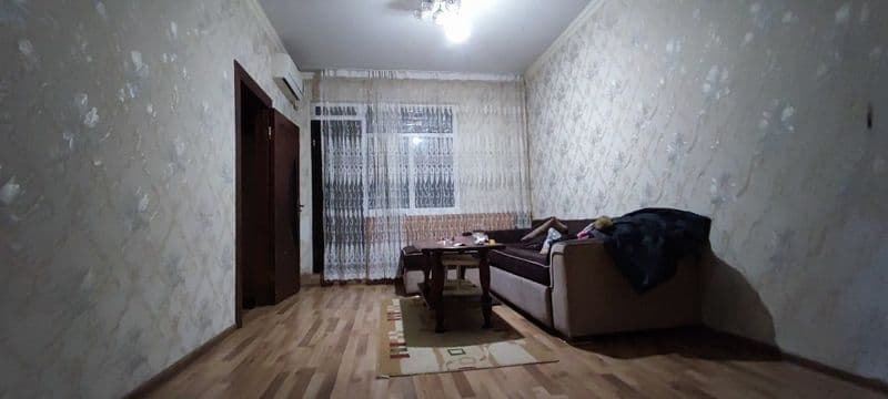 Аренда 24квартал <br />
2/4/4<br />
Квартира чистая , светла