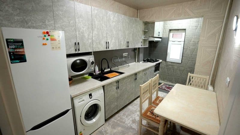 Шайхонтохур Гафур Гулом метроси ёнида<br />
шерикликка болла — фото 5