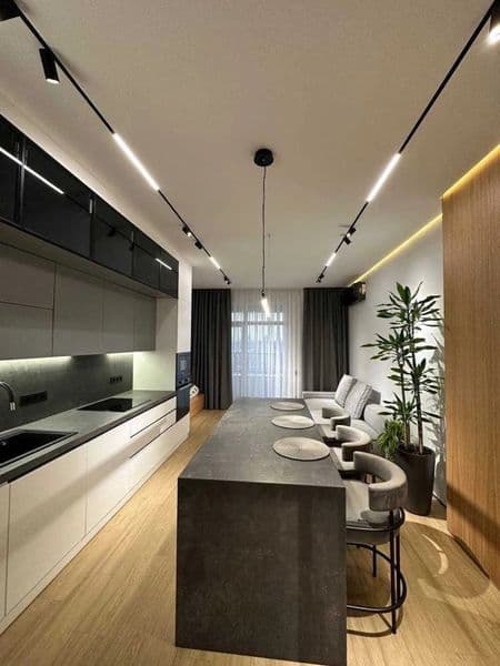 Мирабадский район <br />
Гостиница России<br />
Новостройка<