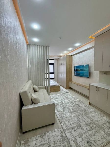 Аренда в НОВОСТРОЙКЕ<br />
Яккасарайский район ул Нукус<br /